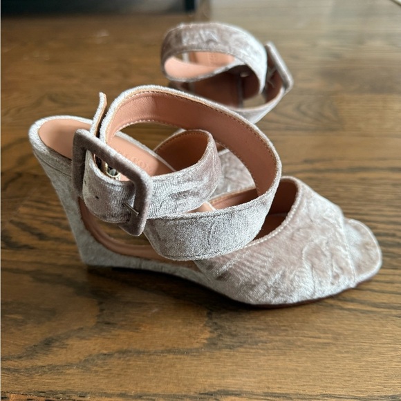 Rachel Comey Velvet Ankle Strap Wedge Sandals Velvet Size 5 - Picture 4 of 6